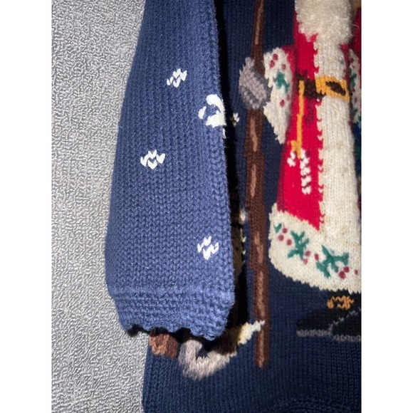 Vintage Hand knitted Northen Isle signature Santa/Christmas Sweater - Picture 3 of 12